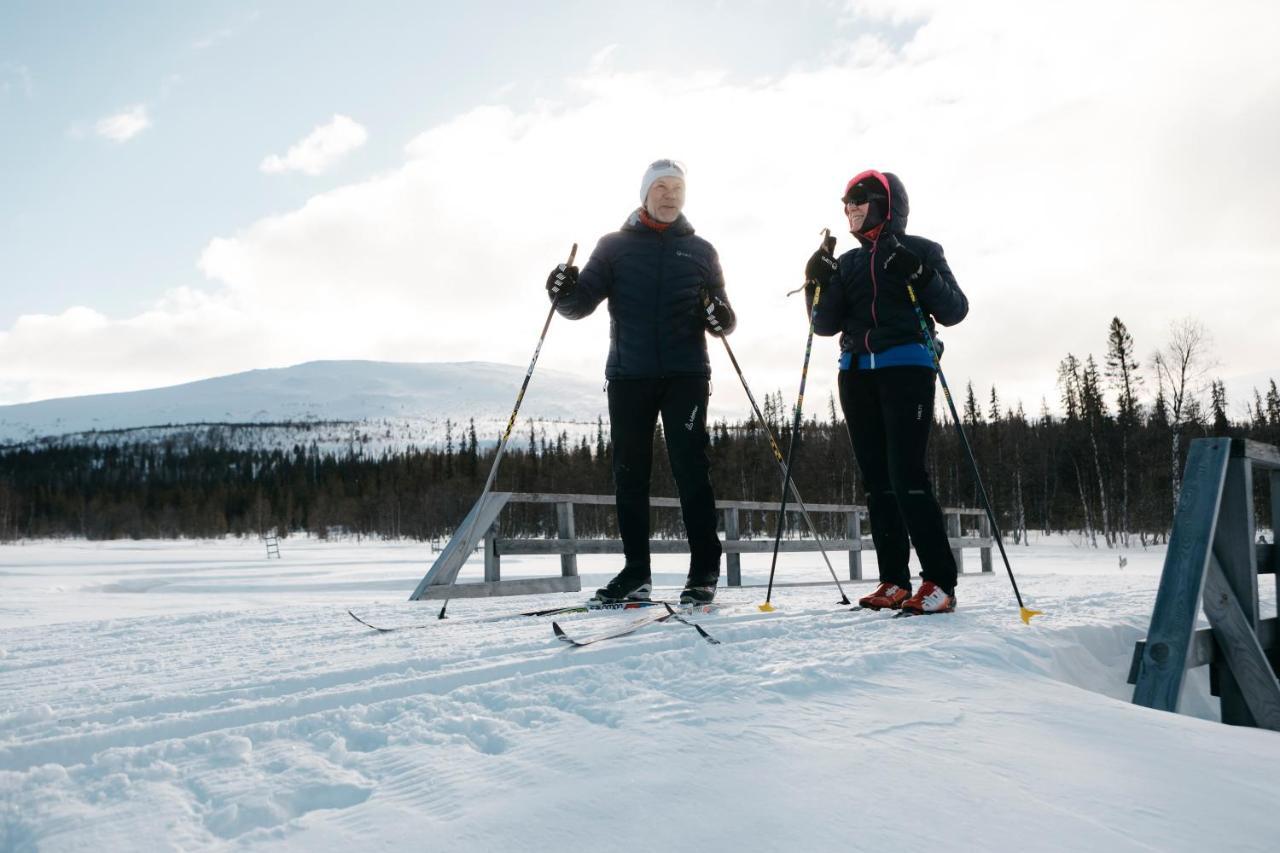 Lapland Hotels Yllaeskaltio Akaslompolo Bagian luar foto