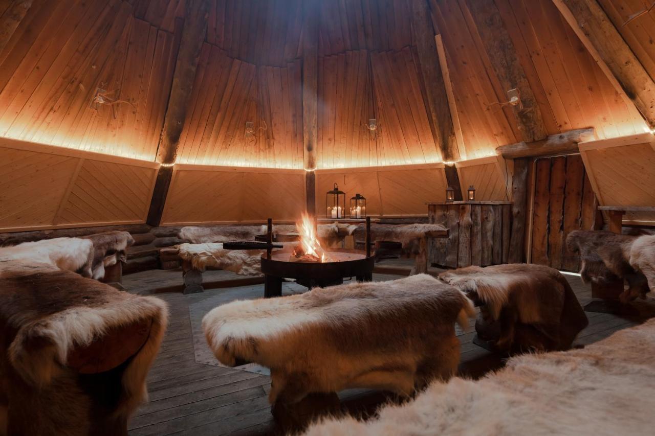 Lapland Hotels Yllaeskaltio Akaslompolo Bagian luar foto